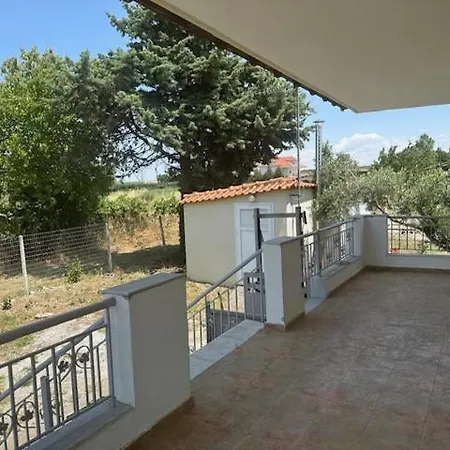 Дом отдыха Melia Holidays & Living Эпаноми